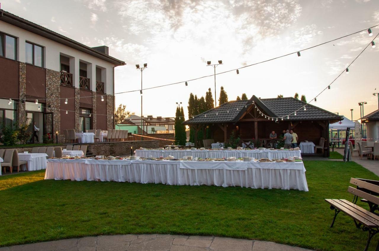 Sofia Hotel Velyka Omelyana Dış mekan fotoğraf